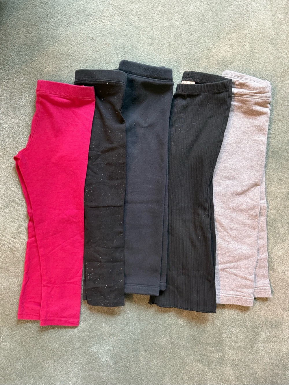 Lot of 5 3T leggings/pants